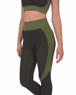 Trois Seamless Legging - Black with Green - Image 2