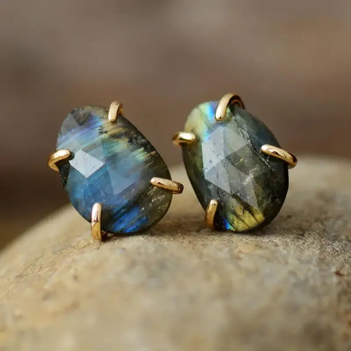 labradoritestud-earring-labradoritestud-earring-297.jpg Labradorite Stud Earrings - Image 1